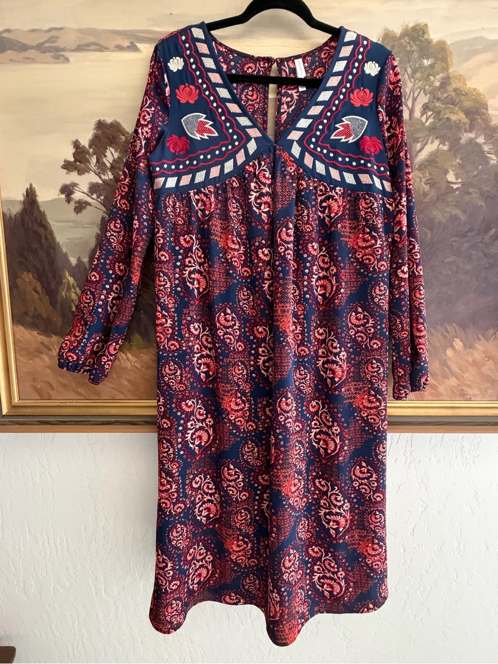 Xhilaration Navy and Red Printed V-Neck Long Sleeve Dress